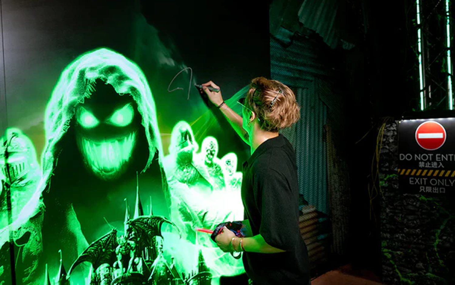UNDER THE CASTLE LAUNCHES SIGNATURE HAUNTED HOUSE AT UNIVERSAL STUDIOS SINGAPORE HALLOWEEN HORROR NIGHTS 12