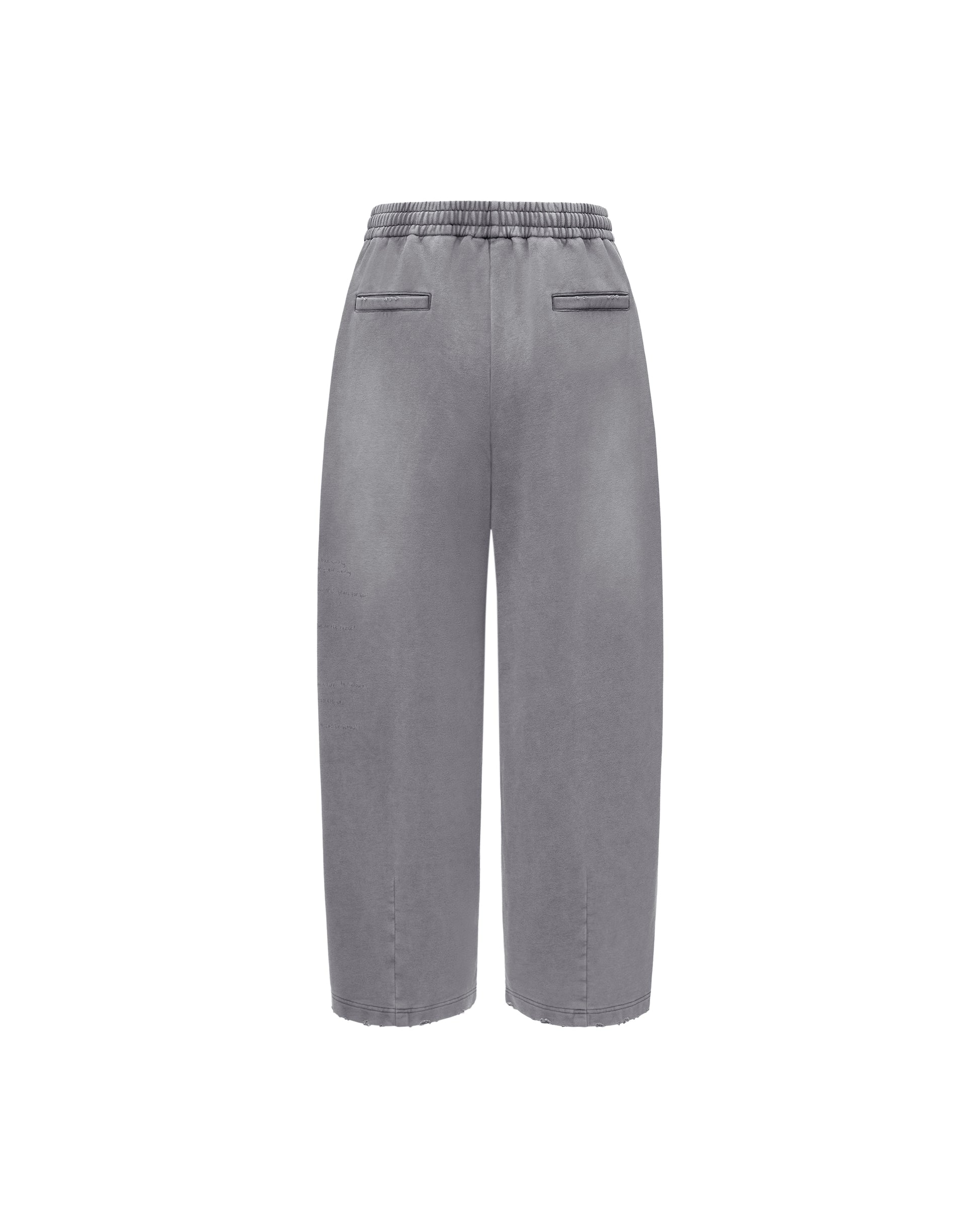BAGGY SWEATPANTS